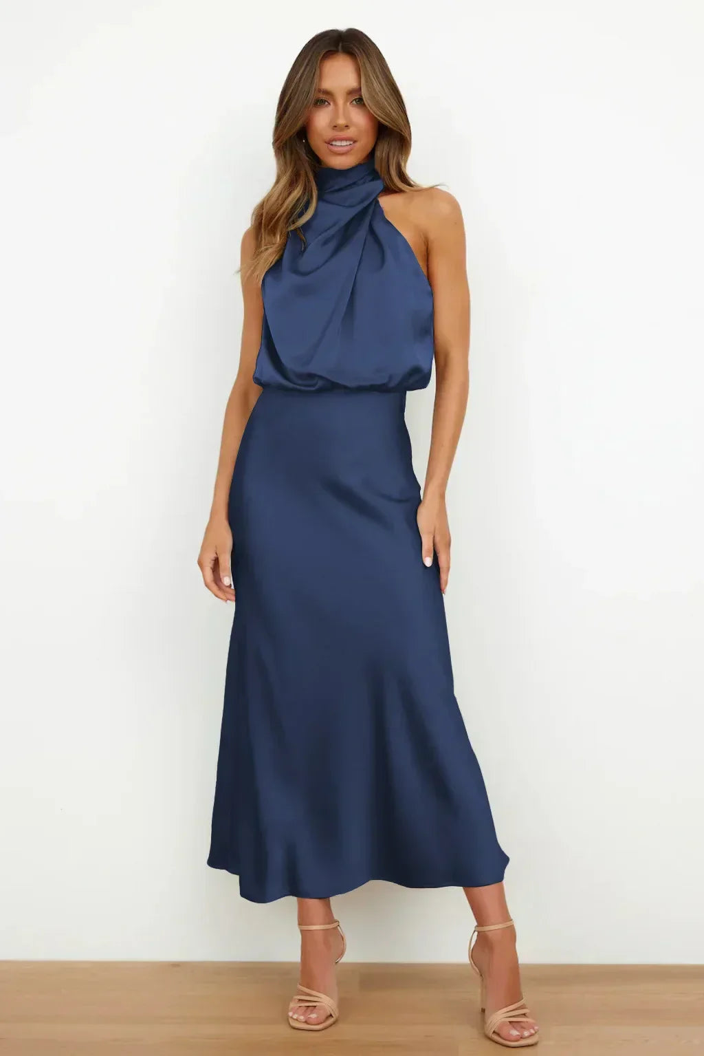 Emma | Sophisticated Black Evening Dress for Formal Events 10