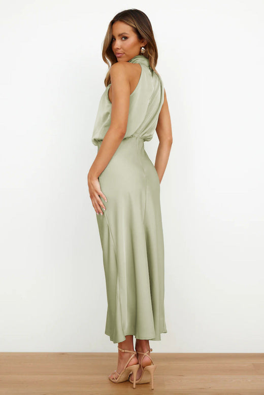 Emma | Sophisticated Black Evening Dress for Formal Events 3
