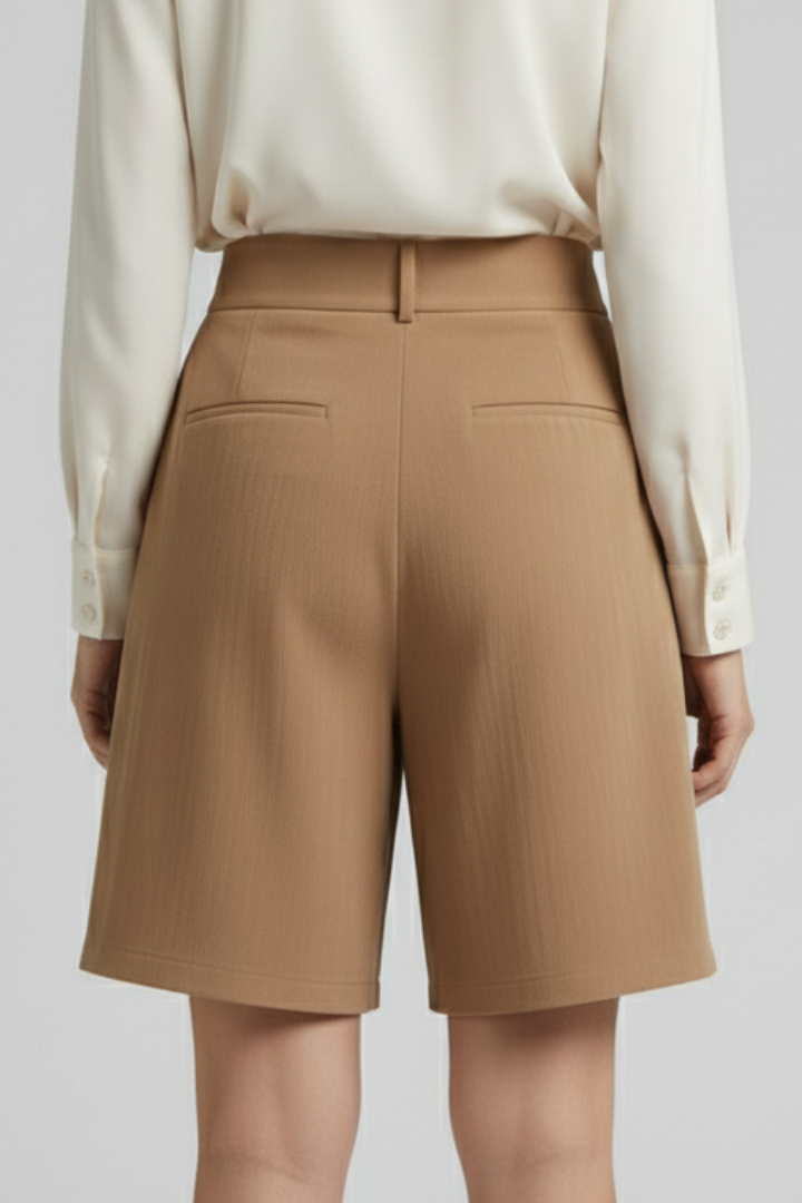 Mia | Chic High Waist Button Shorts 3