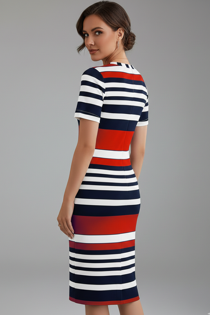 Mia | Chic Knee-Length Dress with Elegant Stripe Design 1