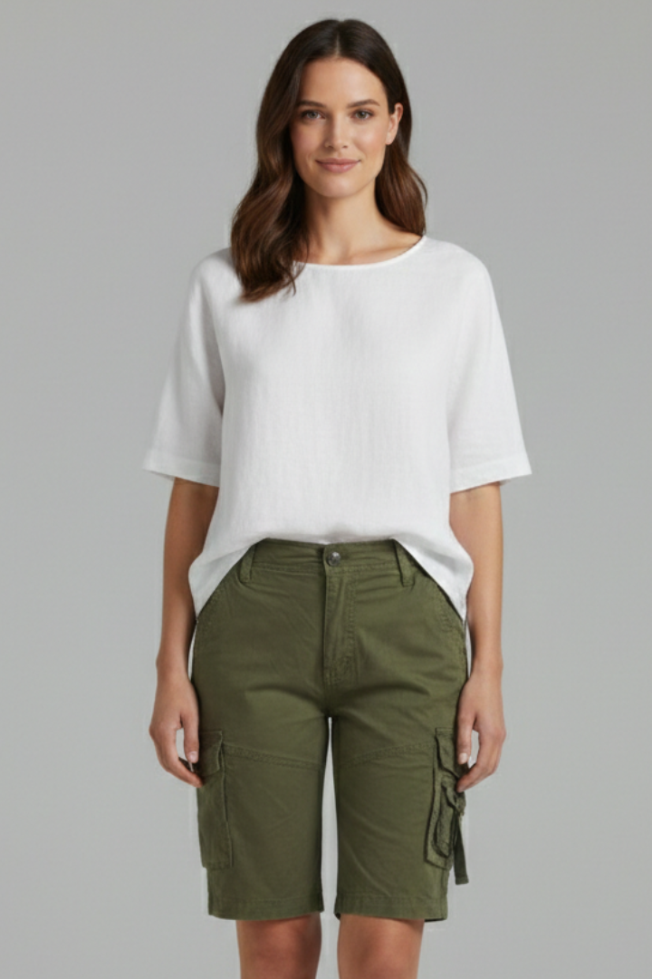 Mia | Comfortable Casual Cargo Shorts with Flap Pockets 1