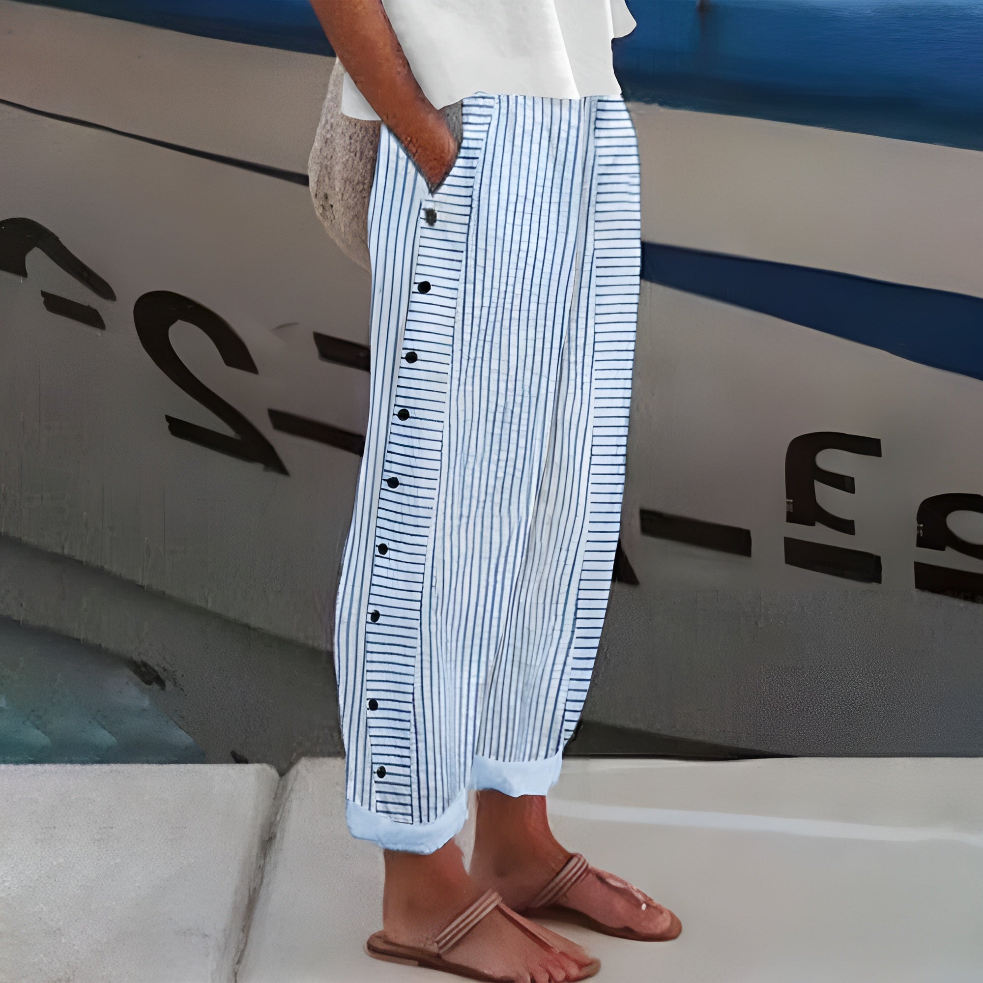 Mia | Comfortable Relaxed Walking Pants with Pockets 0
