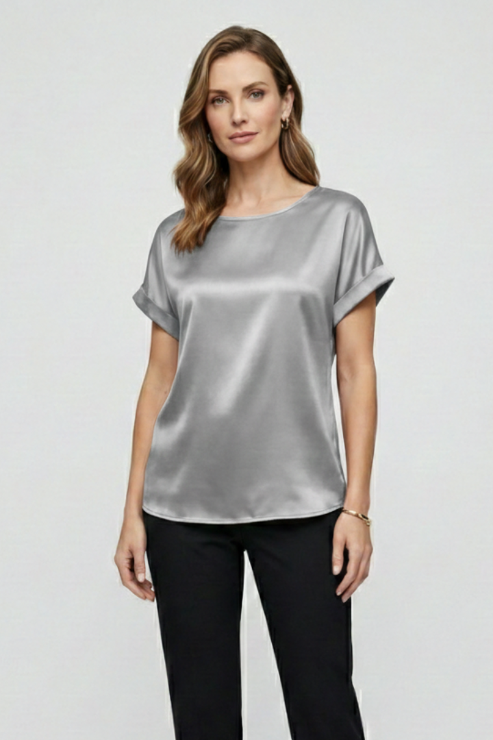 Mia | Elegant Drop-Shoulder Round Neck T-shirt 12