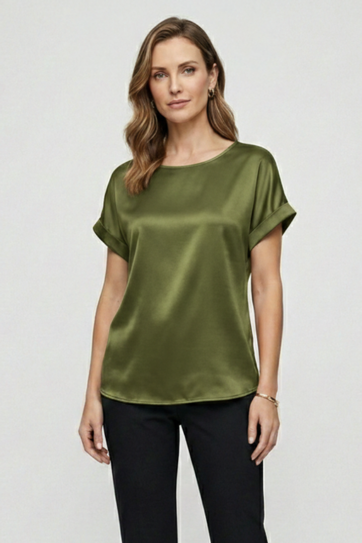 Mia | Elegant Drop-Shoulder Round Neck T-shirt 7