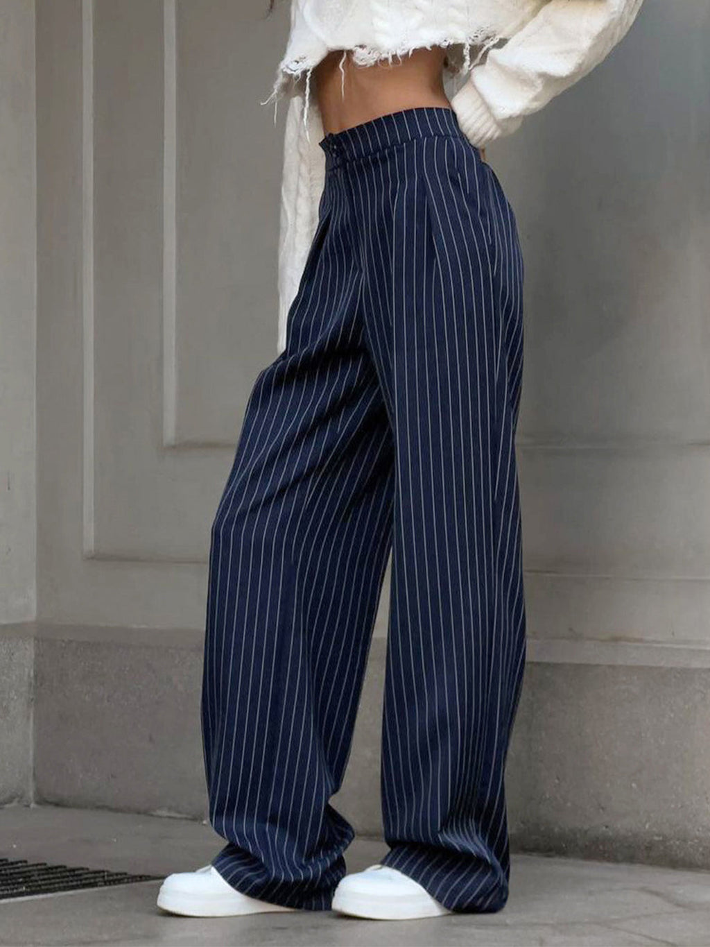 Mia | Elegant Pleated Wide Leg Trousers Women 1