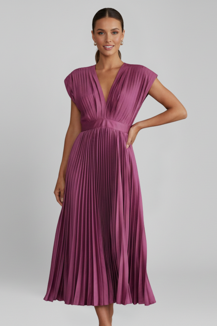 Mia | Elegant Sleeveless Pleated Midi Dress 7