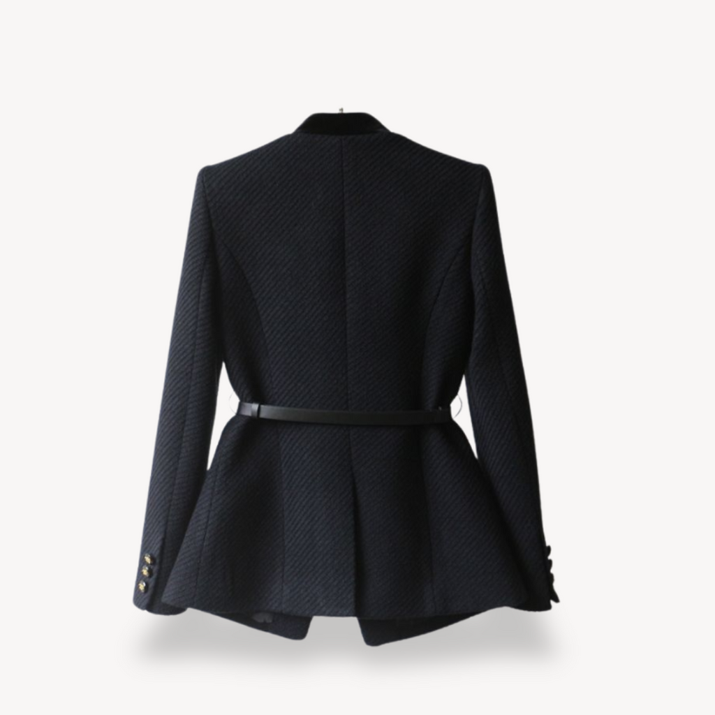 Mia | Luxurious Velvet Women's Blazer with Gold Accents 3