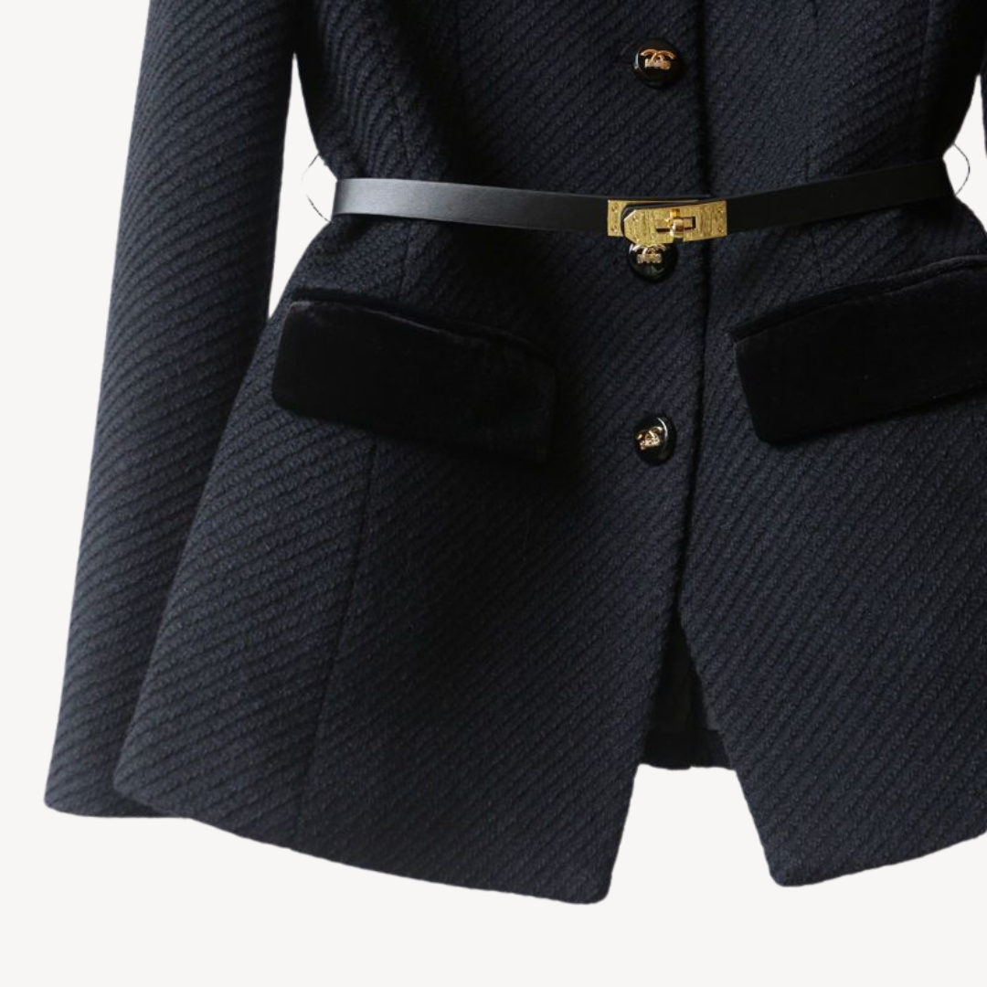 Mia | Luxurious Velvet Women's Blazer with Gold Accents 4