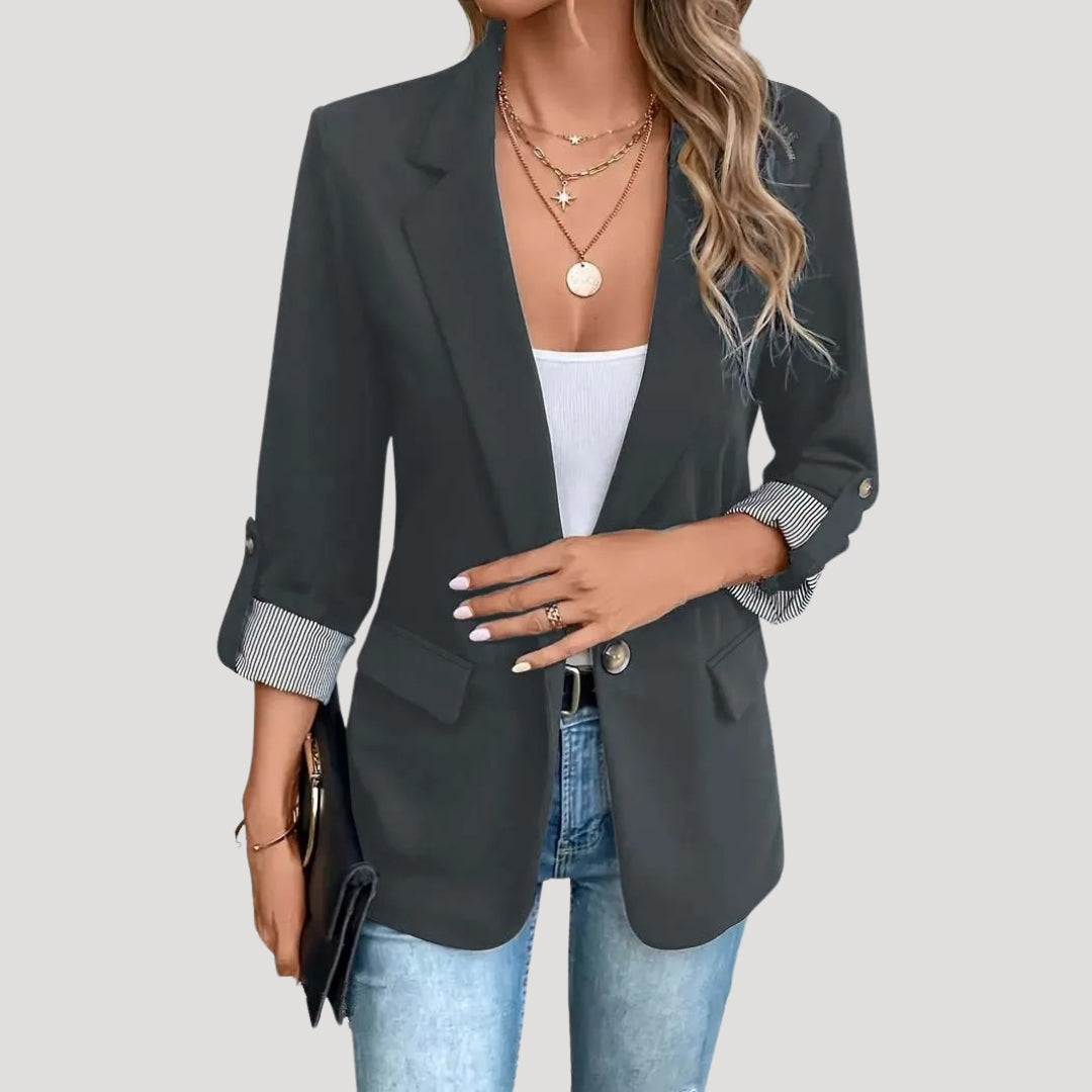 Mia | Stylish Tailored Black Blazer for Women with Roll-Up Sleeves 4