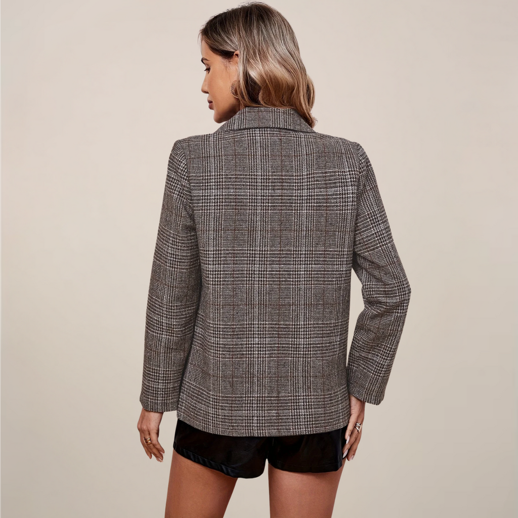 Olivia | Chic Tailored Womens Blazer for Work and Events 2