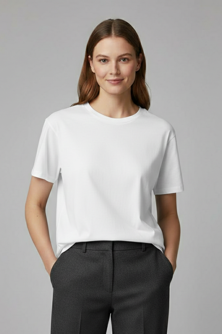 Sophie | Versatile Relaxed Women's T Shirt with Round Neckline 6